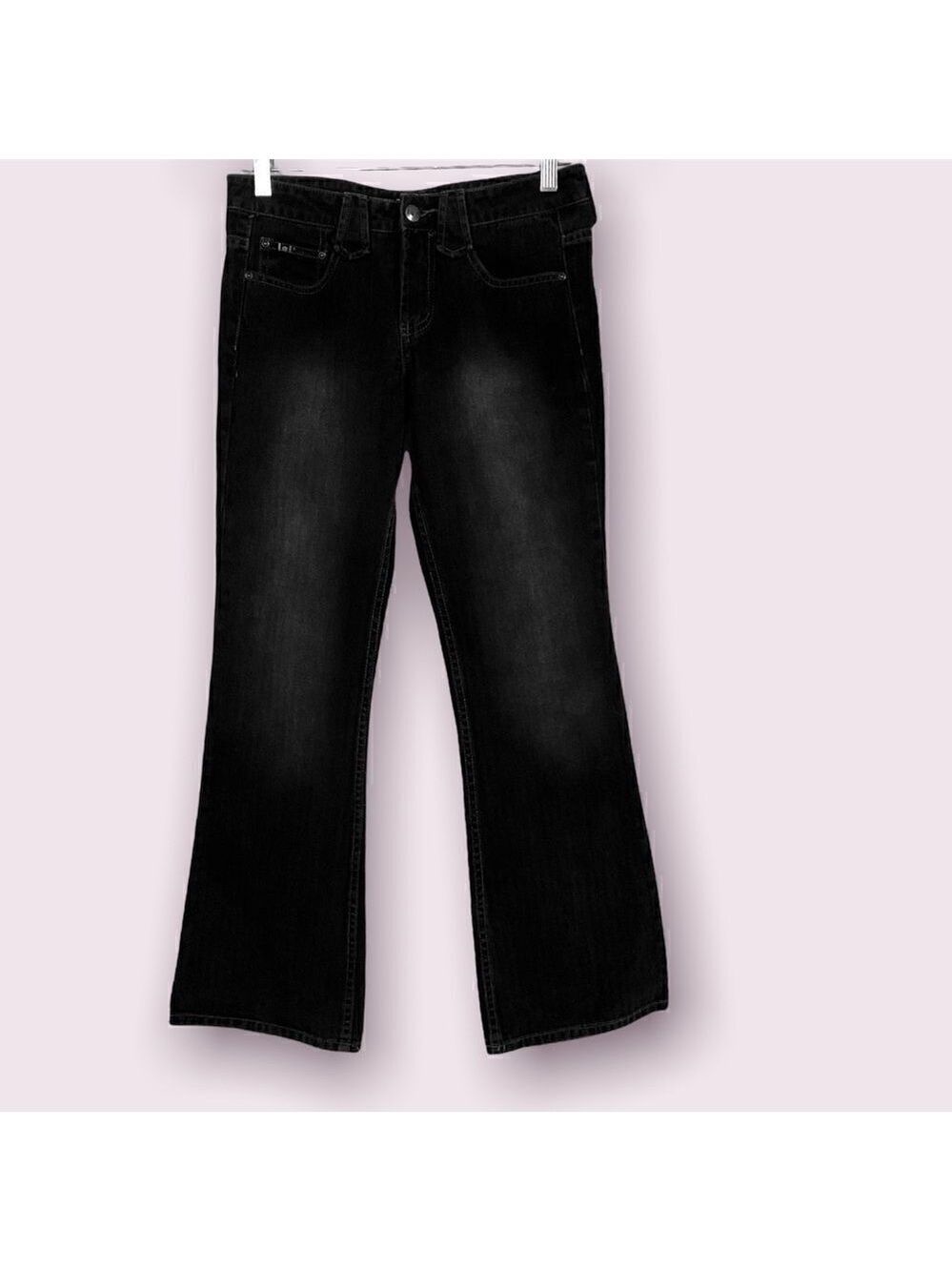Womens LEI Low Rise Wide Flare Vintage Jeans